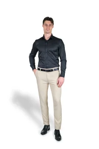 Muske krem pantalone sa kosuljom