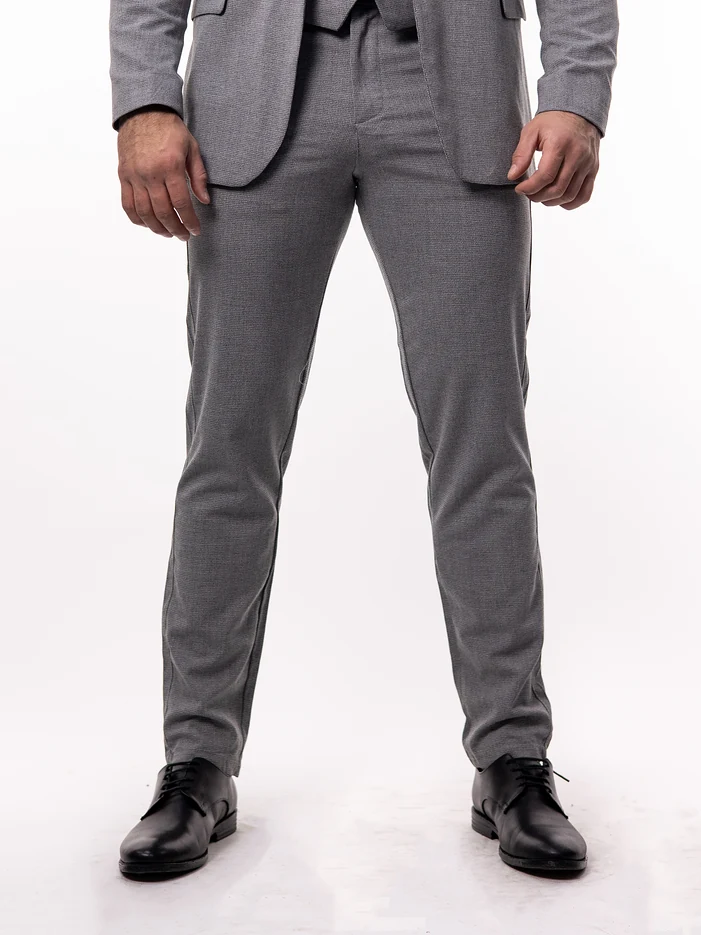 Silver svetlosivo slim fit muško trodelno odelo &ndash; Lugo fit