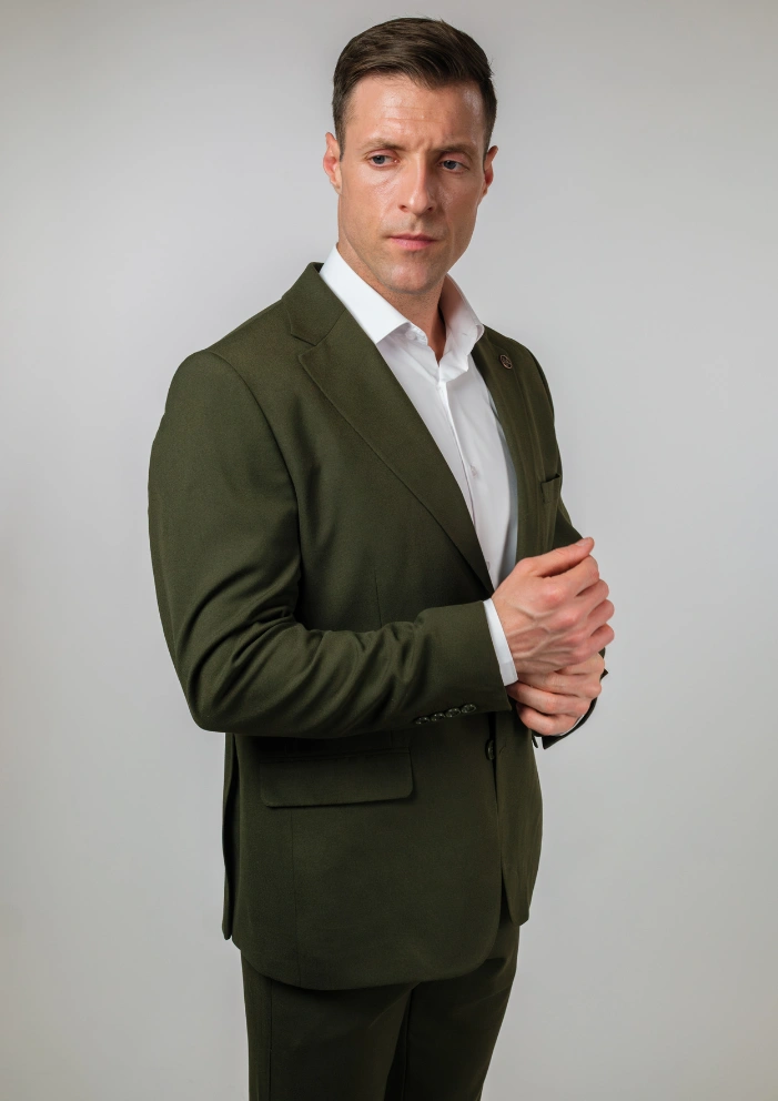 Maslinasto Muško dvodelno slim fit odelo – Napoli fit